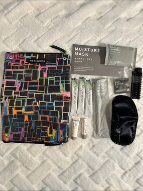 JAL Heralbony Travel Cosmetic Pouch in Black Multicolor with misc.  toiletries
